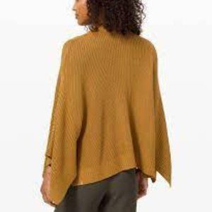 Lululemon Softer Still Wrap